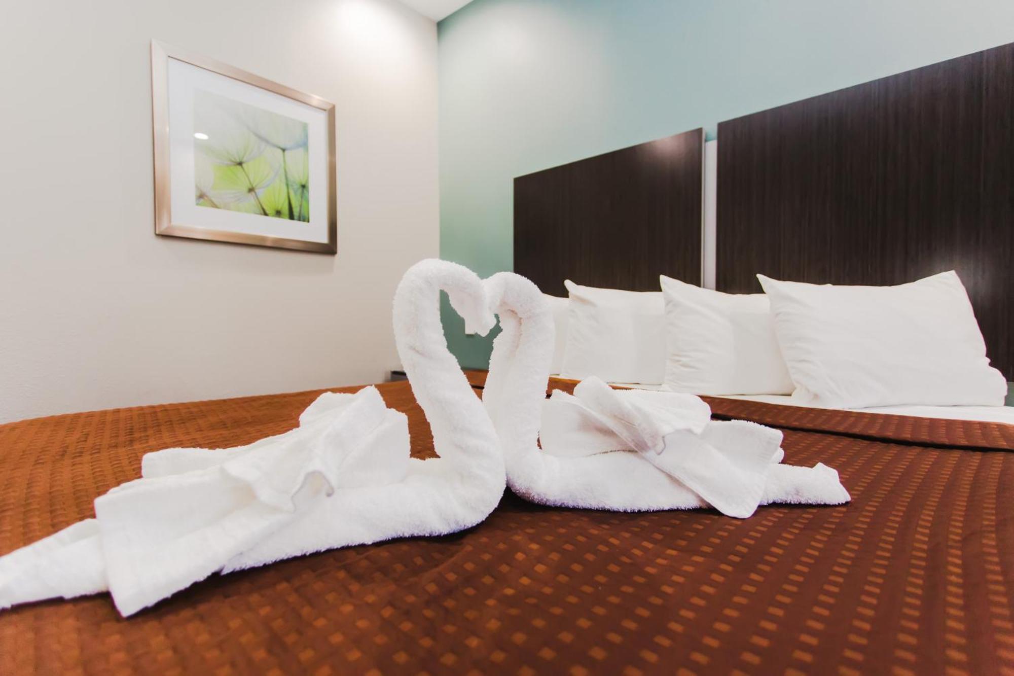 Express Inn - Spring Zewnętrze zdjęcie